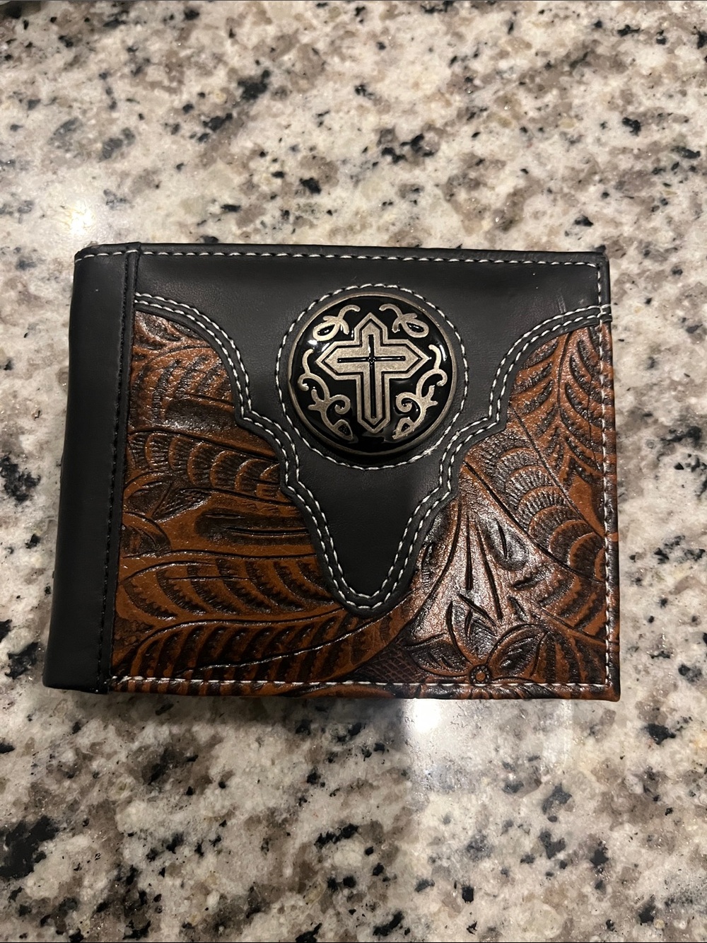 Men's Leather Money Clip Wallet with Cross Concho - Black & Brown